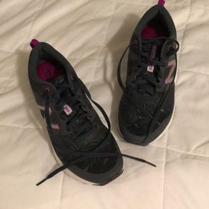 New Balance sneakers with memory foam sole